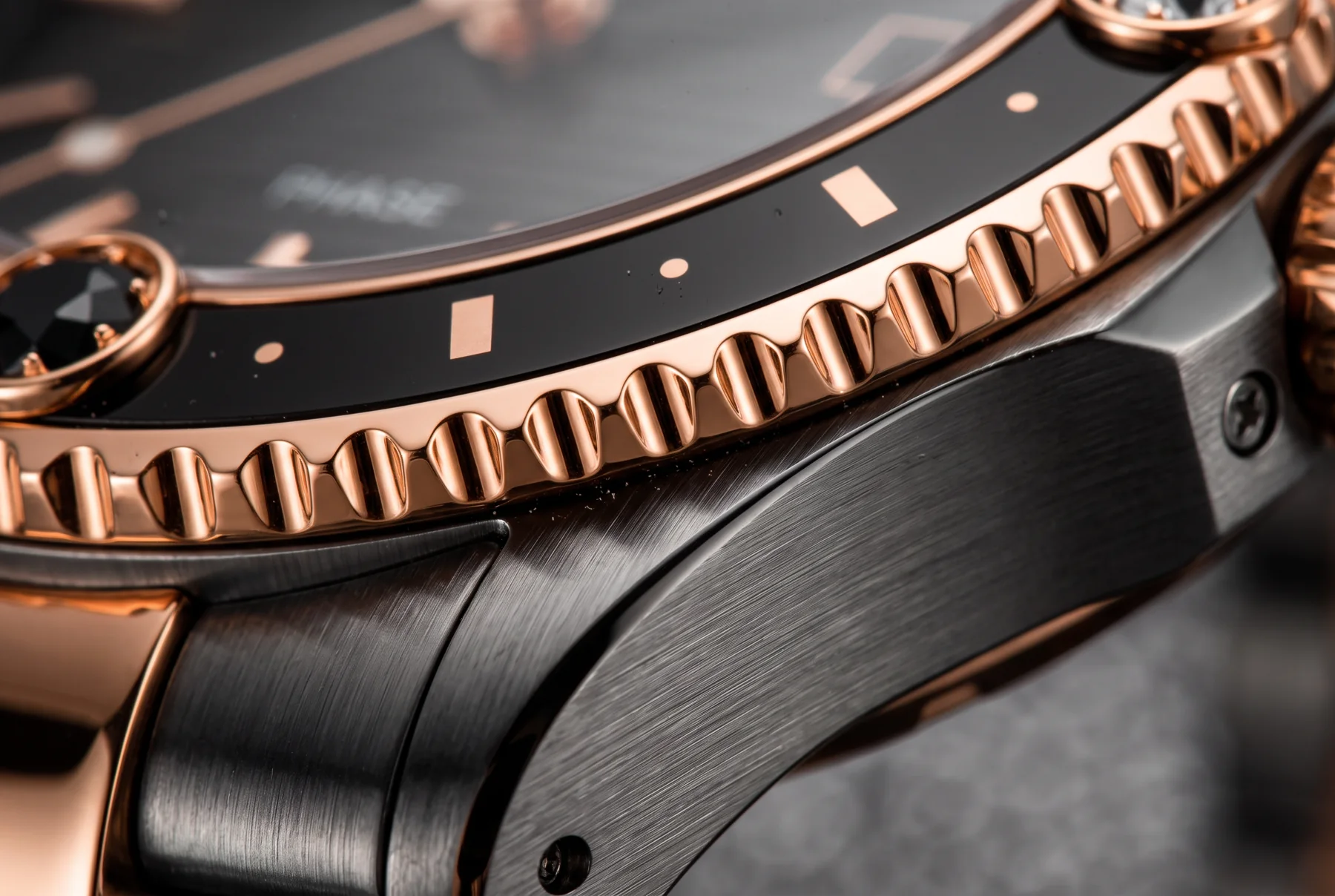Bezel, coin edge